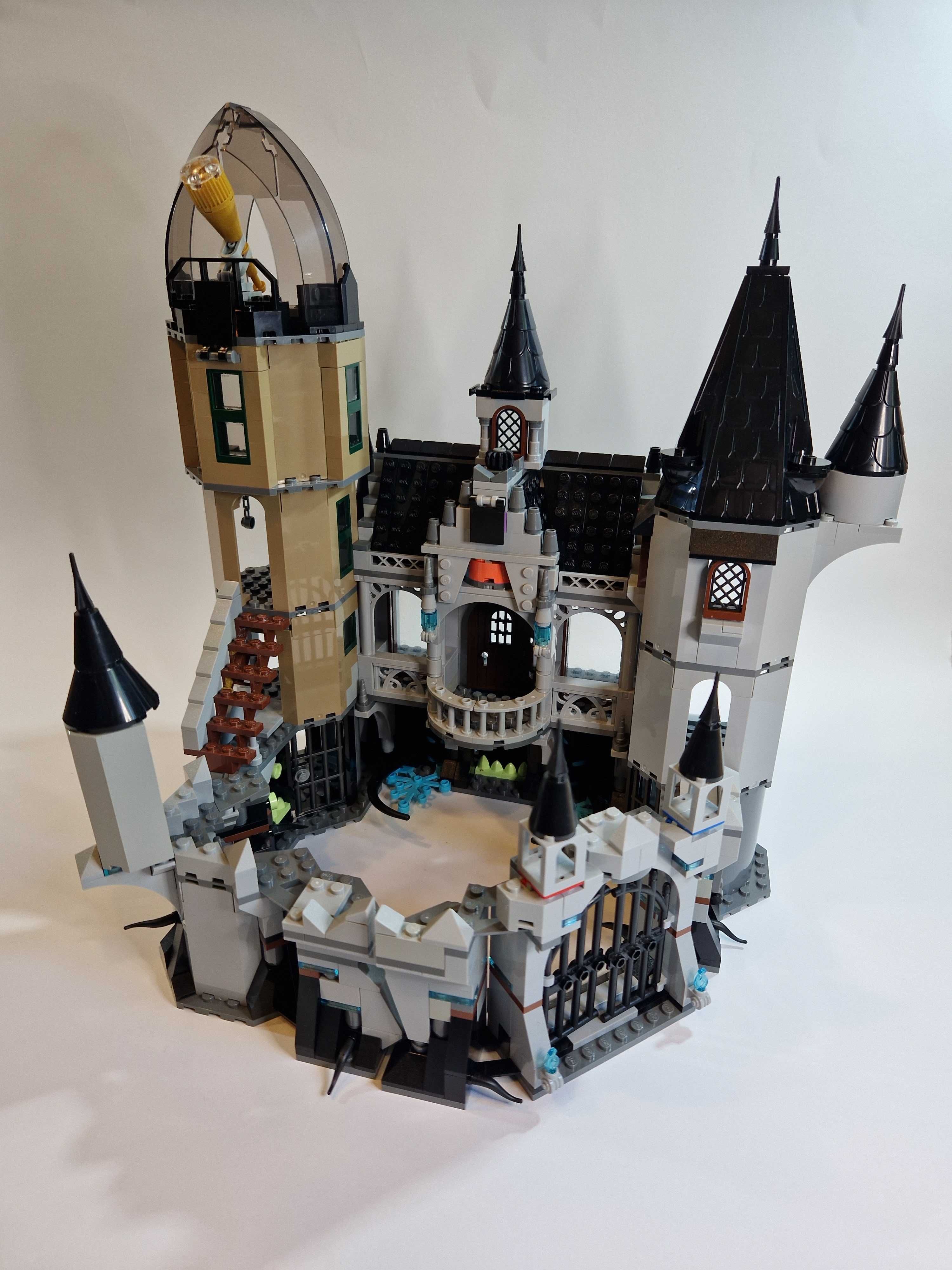 Zestaw kompletny LEGO Hidden Side 70437 - Tajemniczy zamek