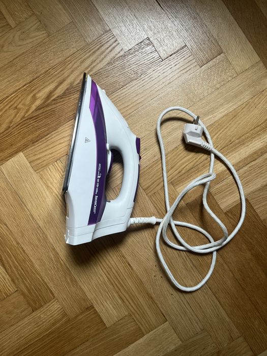 żelazko parowe Silvercrest o mocy 2400W