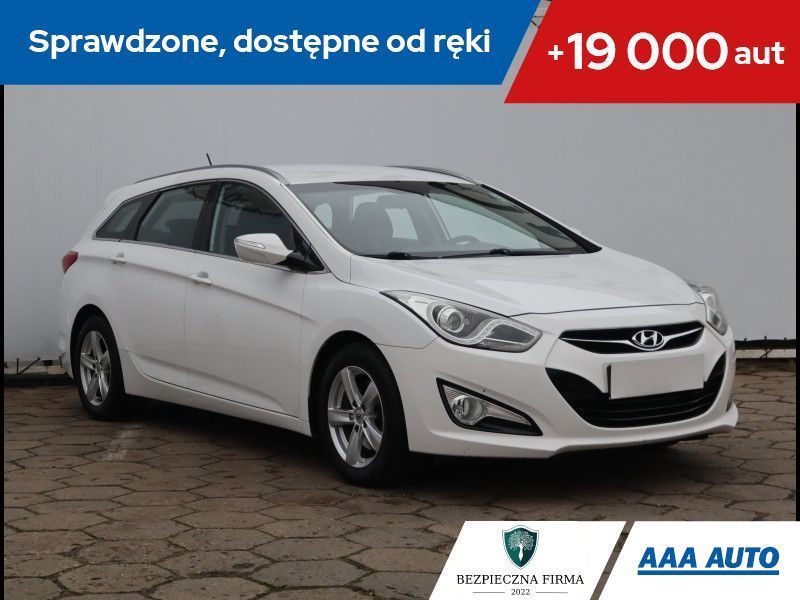 Hyundai i40 1.6 GDI, Navi, Klimatronic, Tempomat