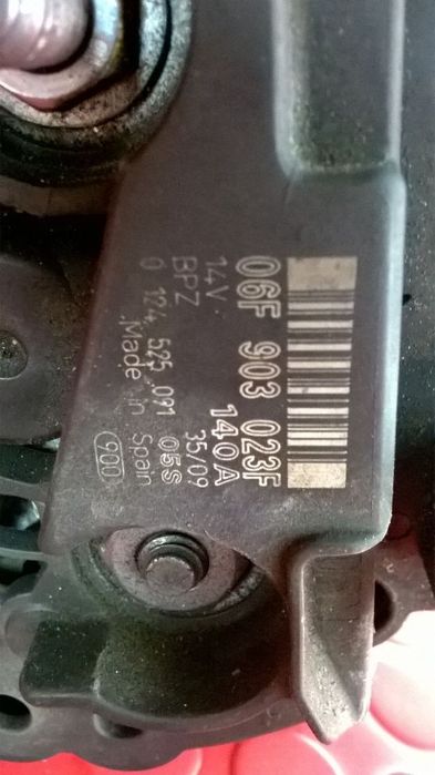 Alternador  - 06F903023F [VW Golf VI]