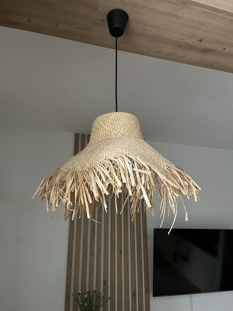 Lampa wisząca styl boho słoma