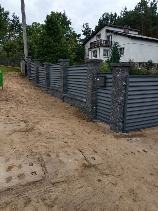 Ogrodzenie panelowe, betonowe MONTAŻ