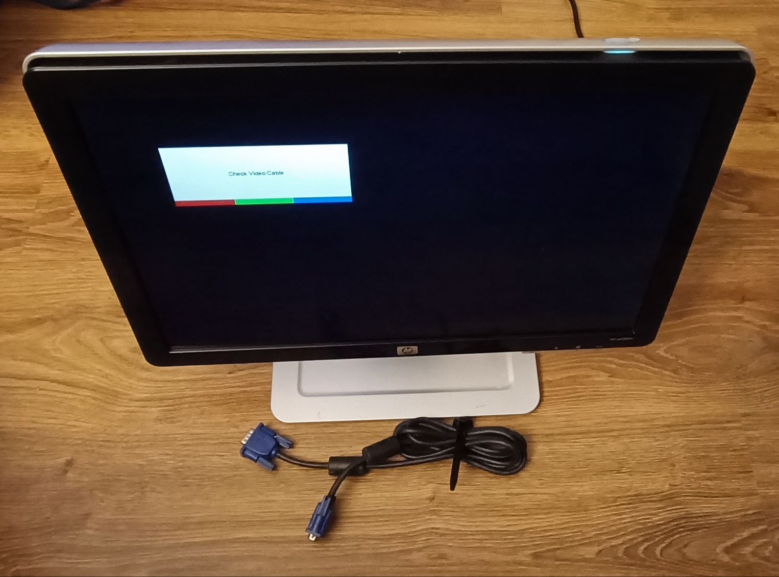 Monitor HP w1907v