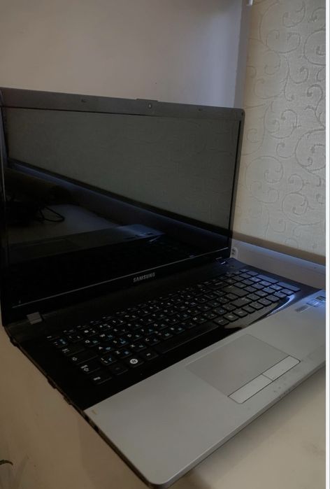 Продам ноутбук Samsung