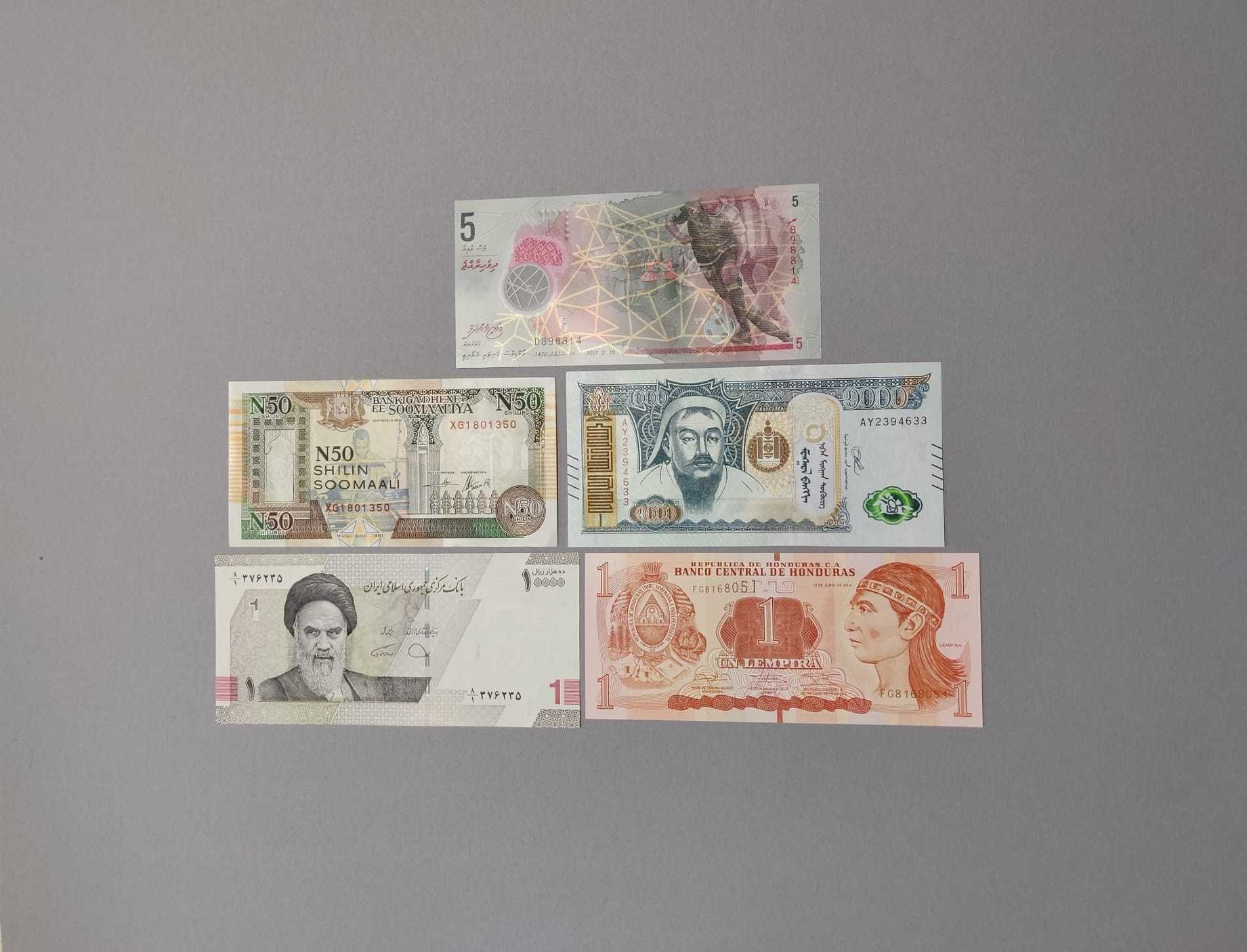 Zagraniczne banknoty 15 szt. UNC