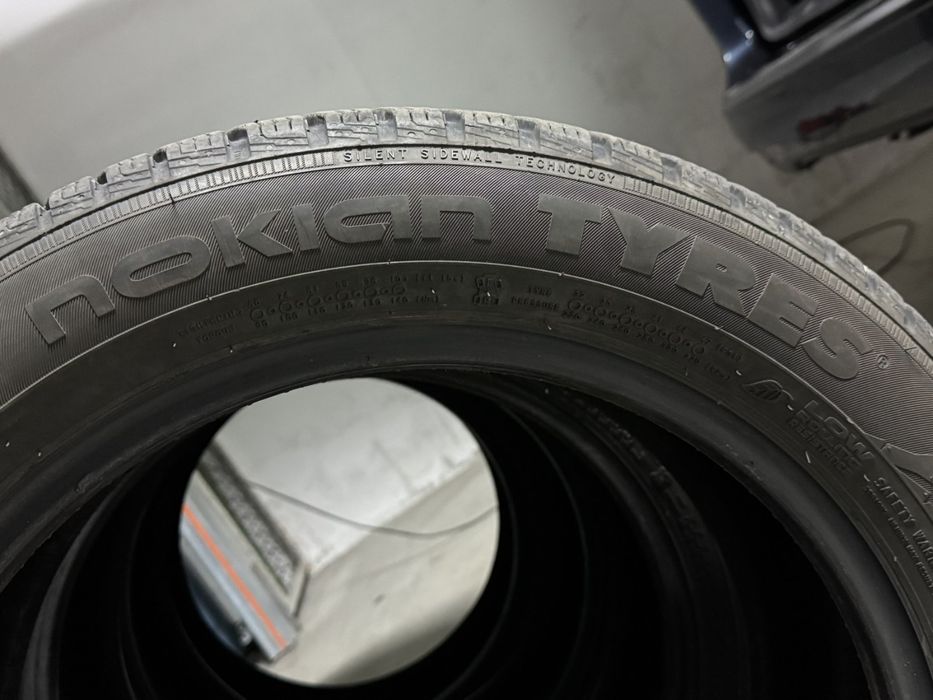 Резина зимова ..