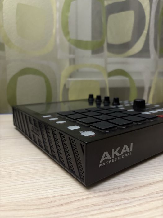 Akai MPC One Ідеальний Стан
