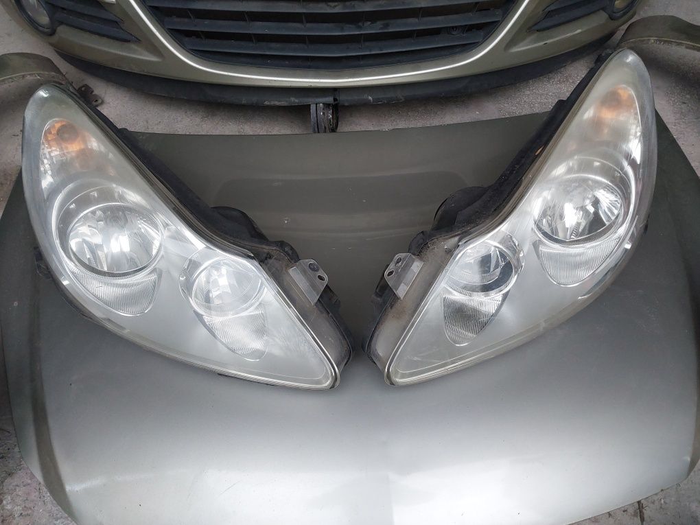 Opel corsa D Z 40M przód lampa maska błotnik zderzak nadkole prawy