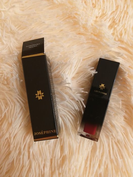 Рідка стійка помада Joséphine naturalisé matte liquide lipstick