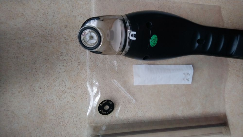 Ручний вакууматор