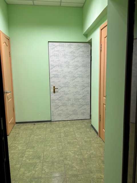 Складське  та офісне приміщення у центрі міста