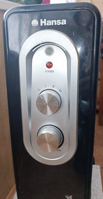 Продам масляний радіатор (обігрівач) HANSA HFS-09