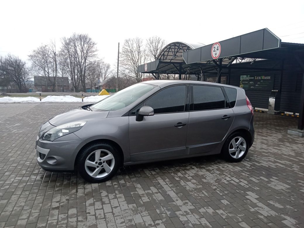 Renault scenic 3 2009