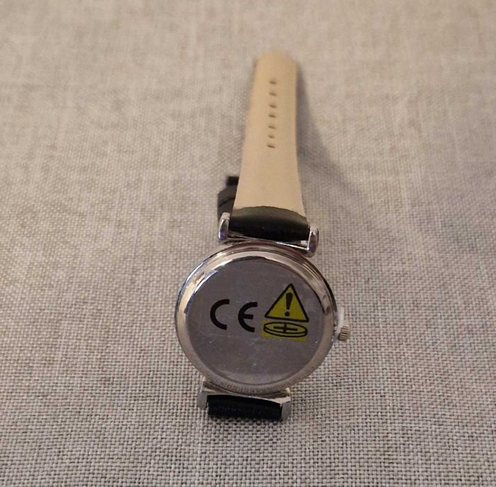 Zegarek damski firmy Quartz