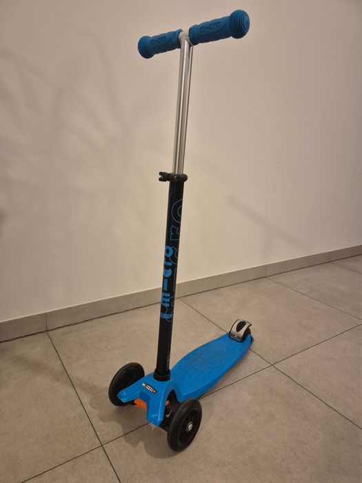 Hulajnoga Maxi Micro niebieska