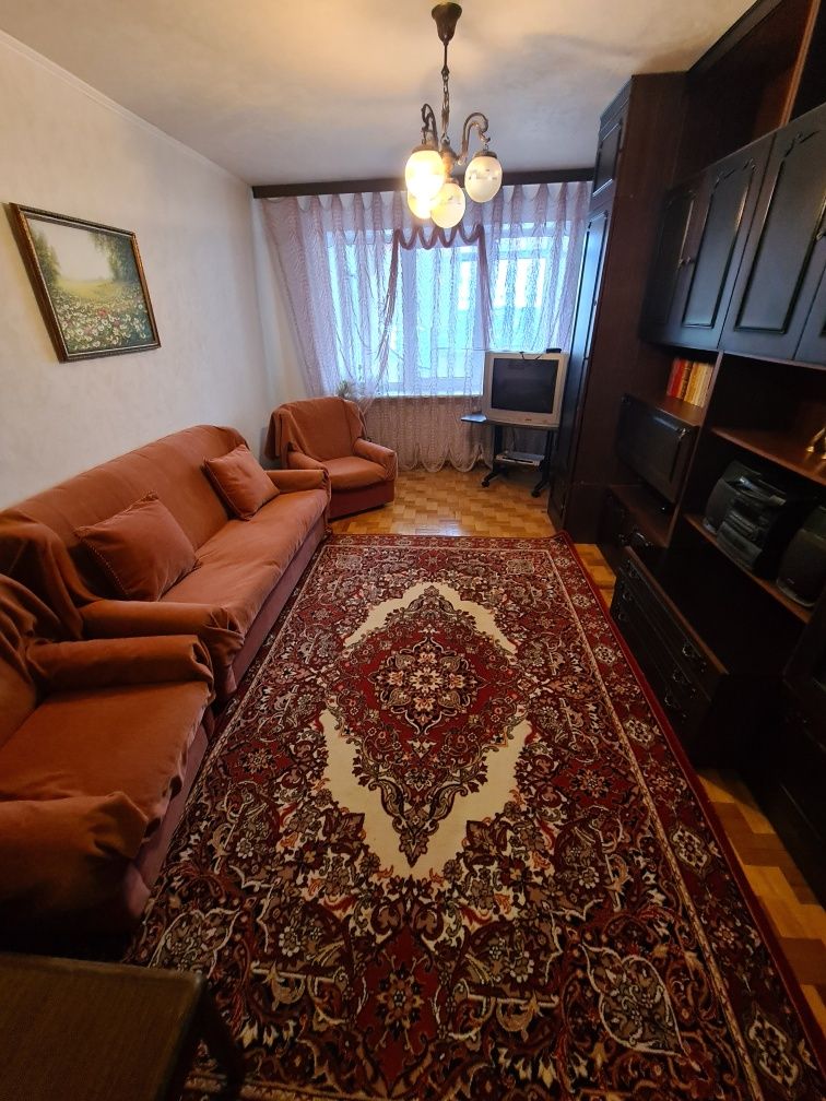 Продам большую ТРЕХ ком. квартиру (70кв.м) ул. Рабочая, 65