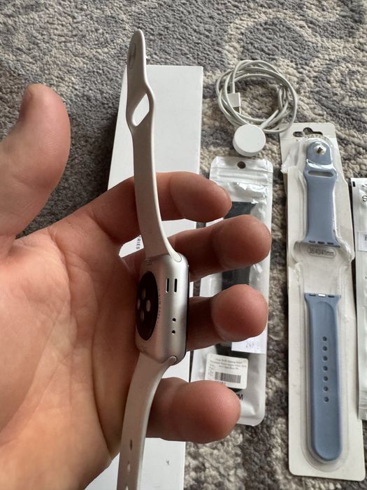 Продам apple watch 3 серии 38мм