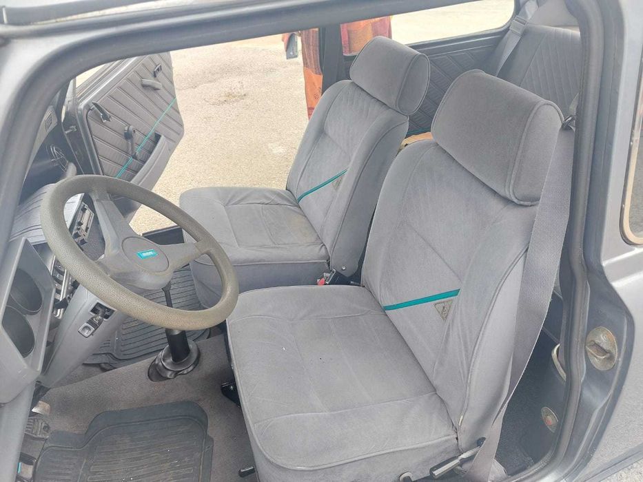 Veículo Clássico MINI 1000