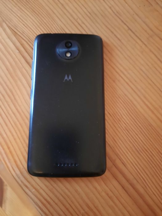 Смартфон Motorola moto C продам