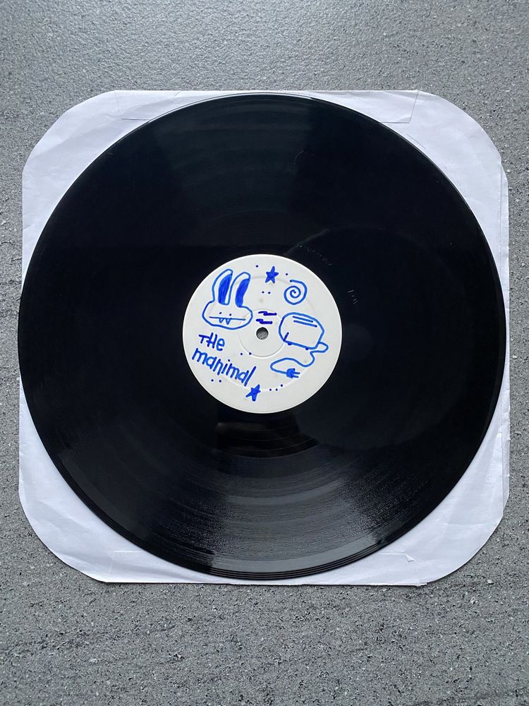 Benjamin Bates – The Manimal / 16!