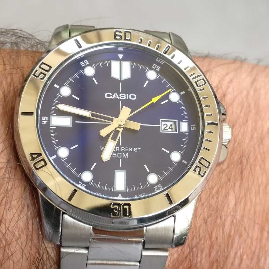 Casio MTP VD01D Azul - Como novo