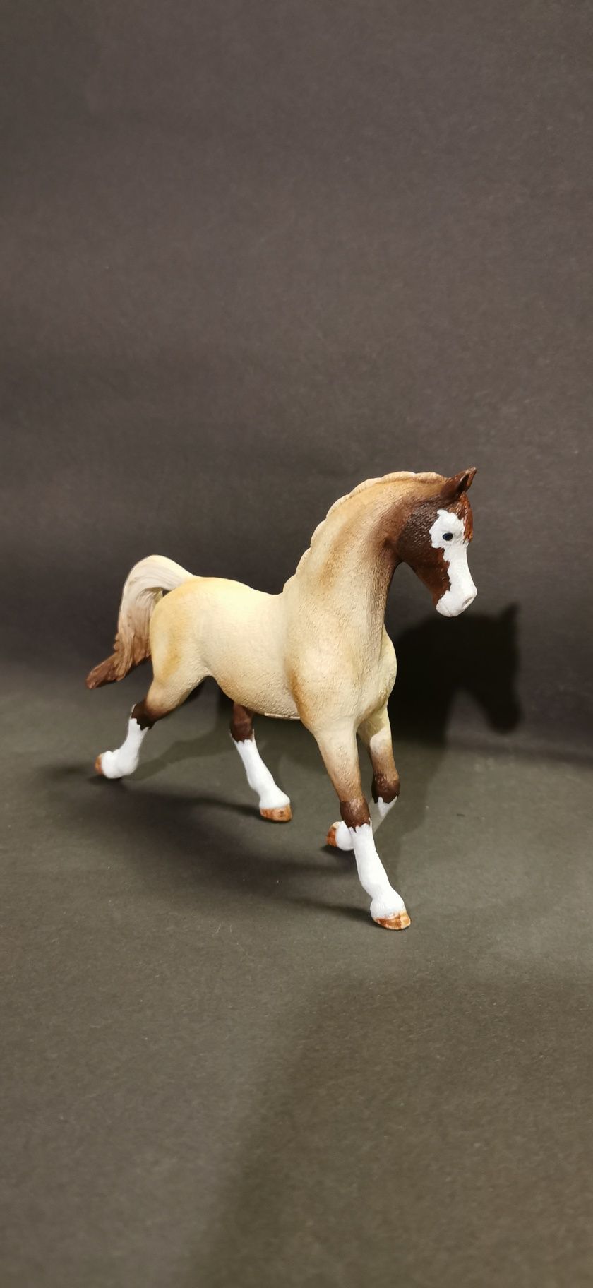 Custom wycofanej figurki konia Schleich