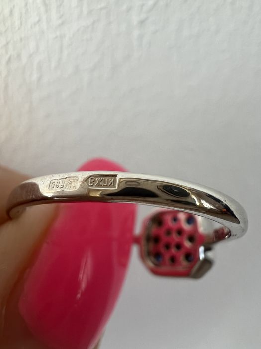 Золотое кольцо с бриллиантами и сапфирами р.17 белое золото 585 проба