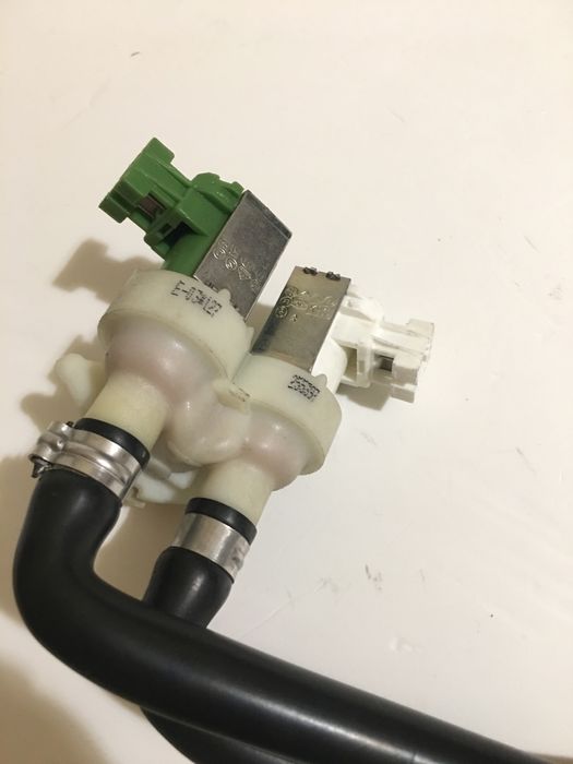 Заливной клапан подачи воды ariston/indesit 255397 оригинал