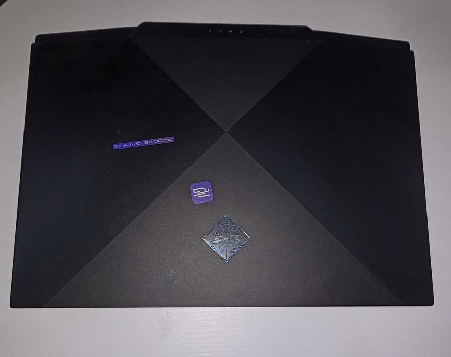 Игровой ноутбук HP Omen 15-dh1054nr