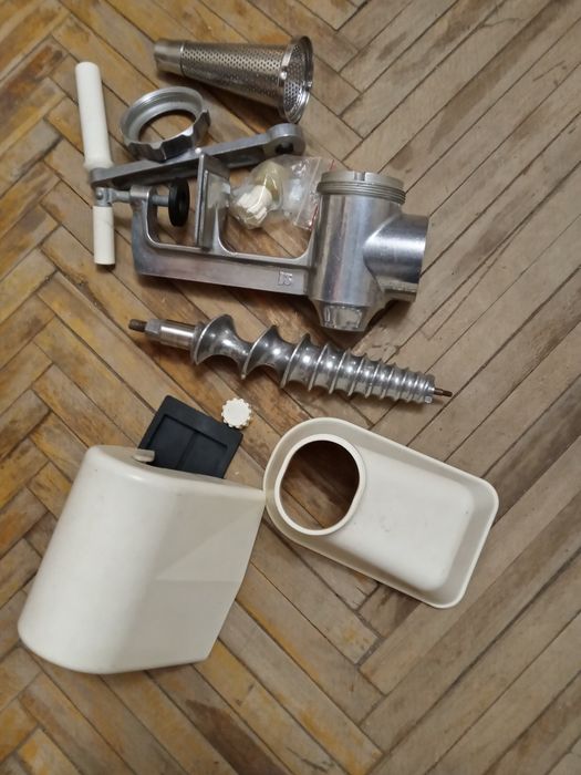 Продам соковыжималку времён СССР.Струмок -3.