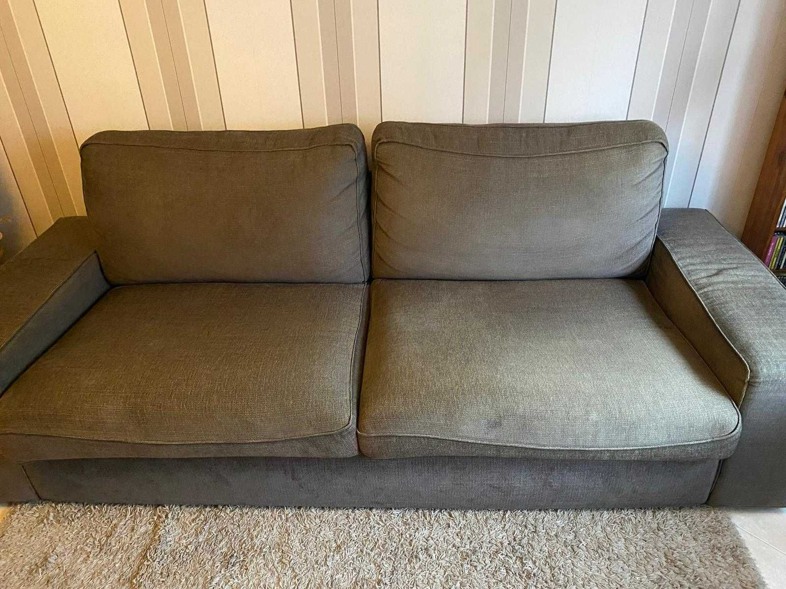 Sofá IKEA - modelo 3 lugares KIVIK - oportunidade