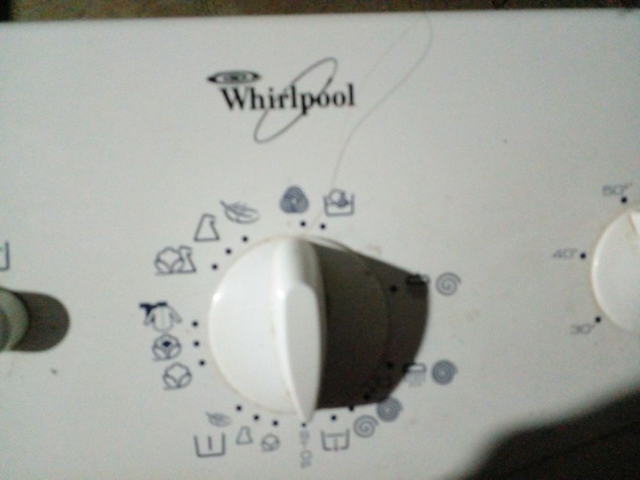 Продам пральну машину Whirlpool на 5 кг