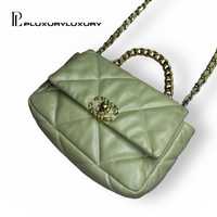 Жіноча сумка Chanel 19 green оригінал