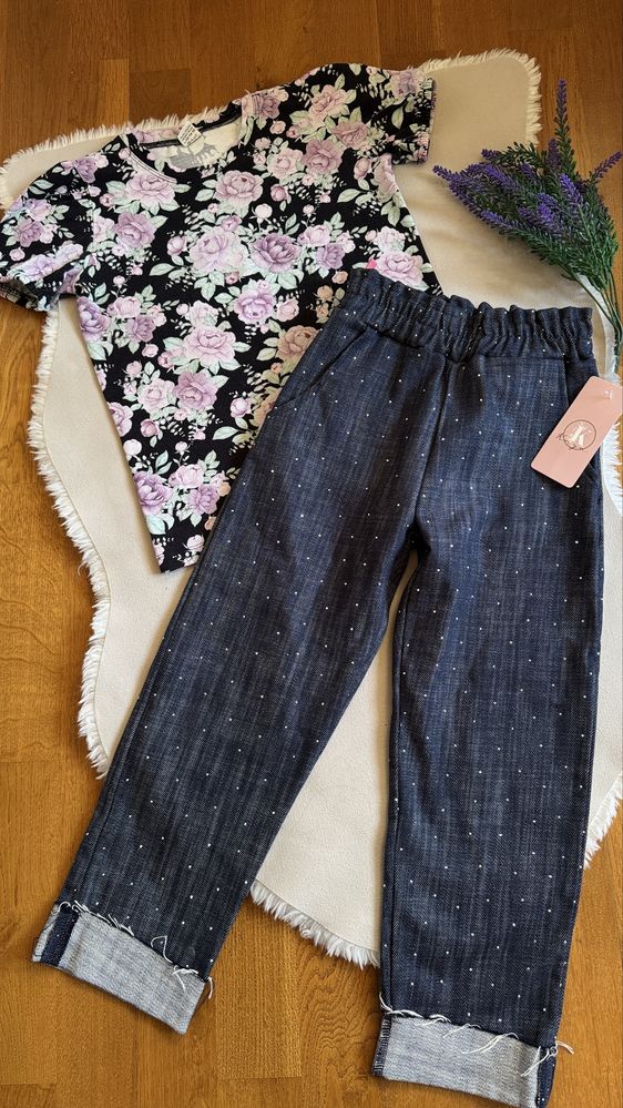 Komplet handmade. 122/128