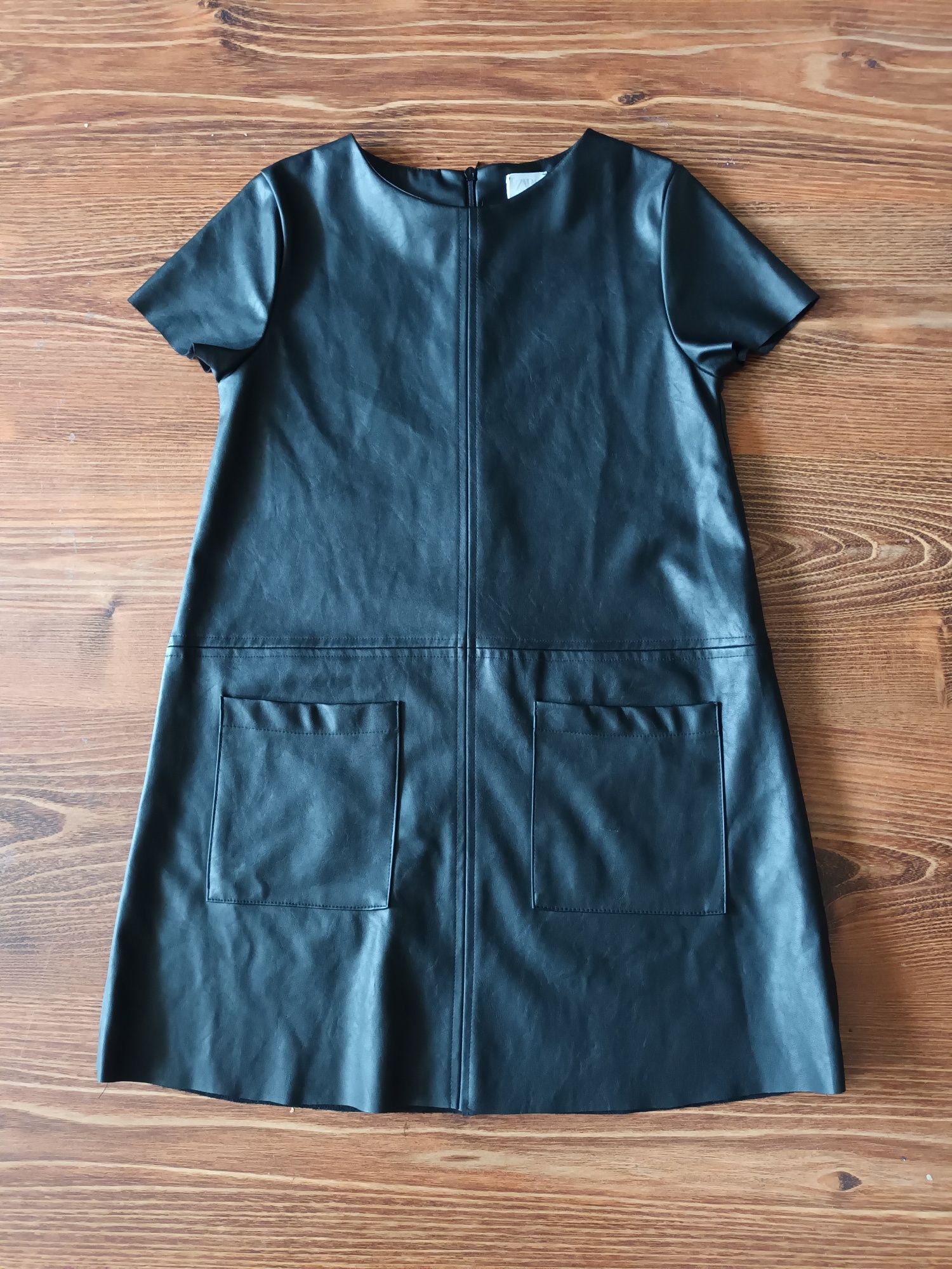 Sukienka z ekoskory Zara 134 cm