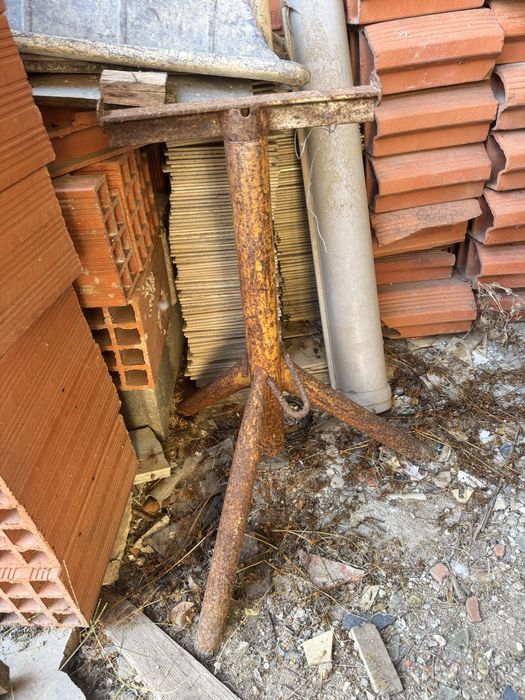 Prumos/Escoras/Extensores e Tripé