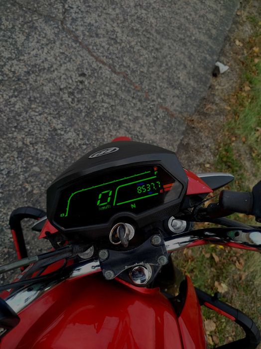 Мотоцикл Lifan LF150-2e