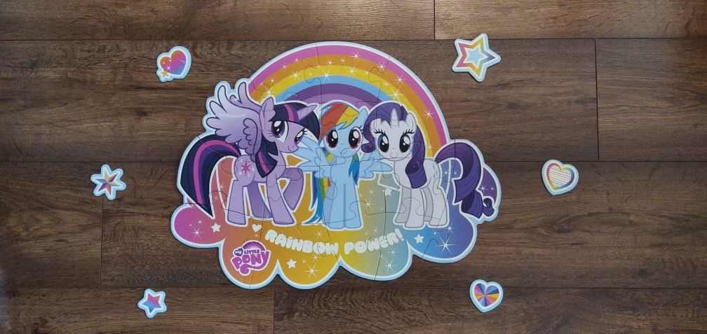 Puzzle Trefl My Little Pony do naklejania świecące w ciemności 15 elem