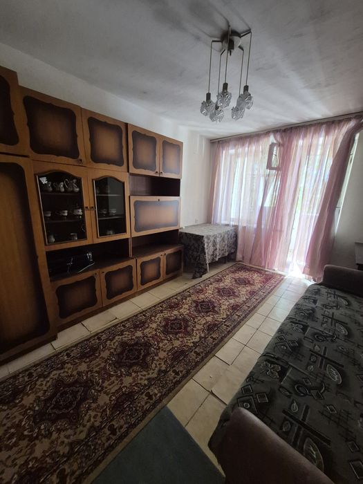 Продам 2 х кімнатну квартиру