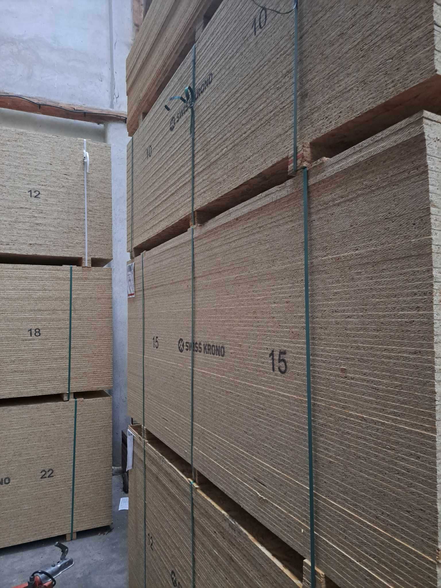 Płyta OSB 15 (OSB3) 1250x2500mm Szybka dostawa