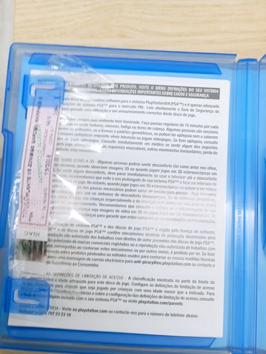 Vendo jogo PS4 plantas vs zombies GW2