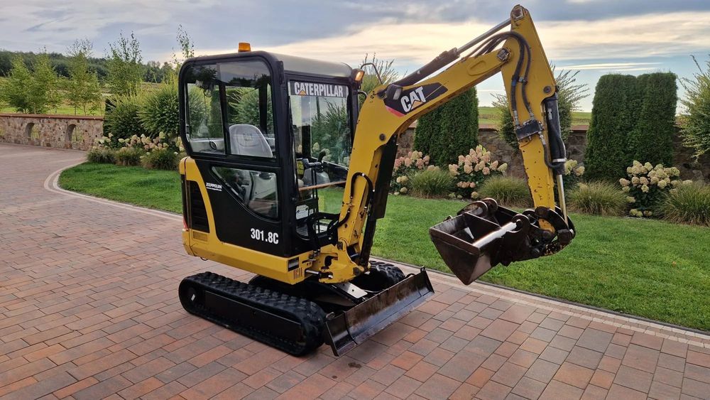 Caterpillar 301.8 C  mini koparka | UMOWA | rozsuwane podwozie | szybkozlącze + 2 łyżki