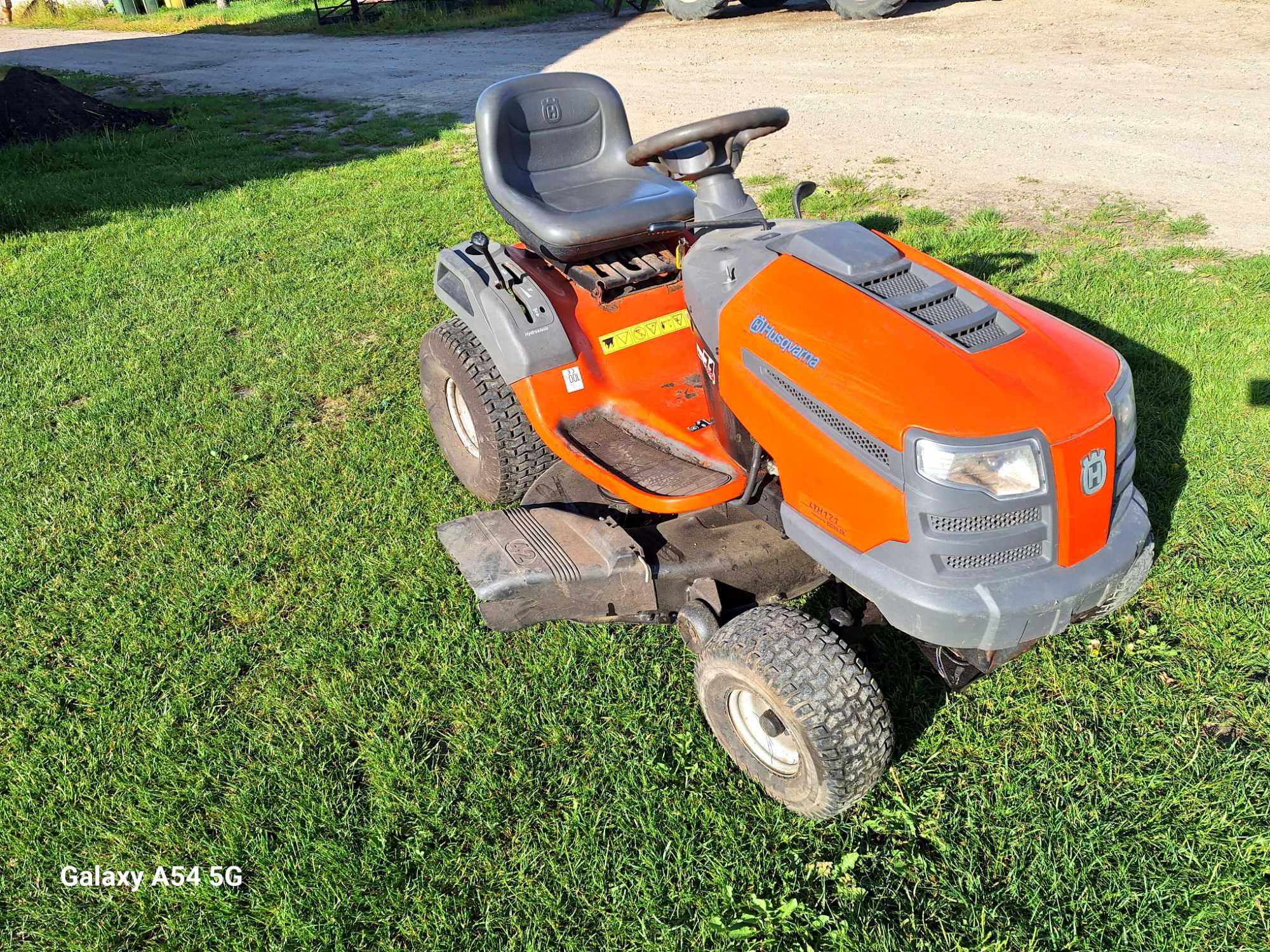 Traktorek kosiarka Husqvarna