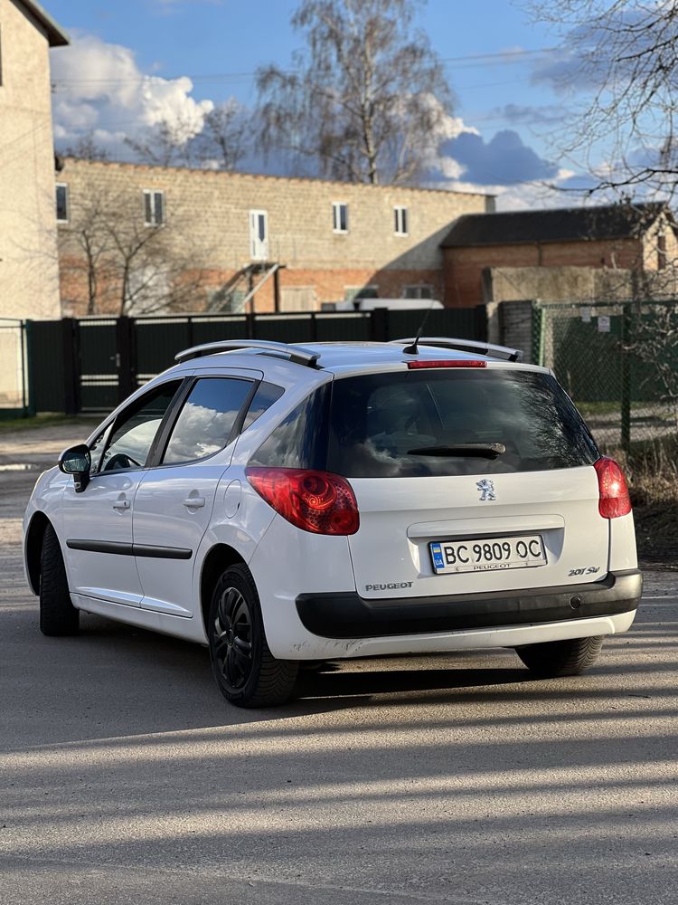 Peugeot 207 SW 2009рік ПАНОРАМА