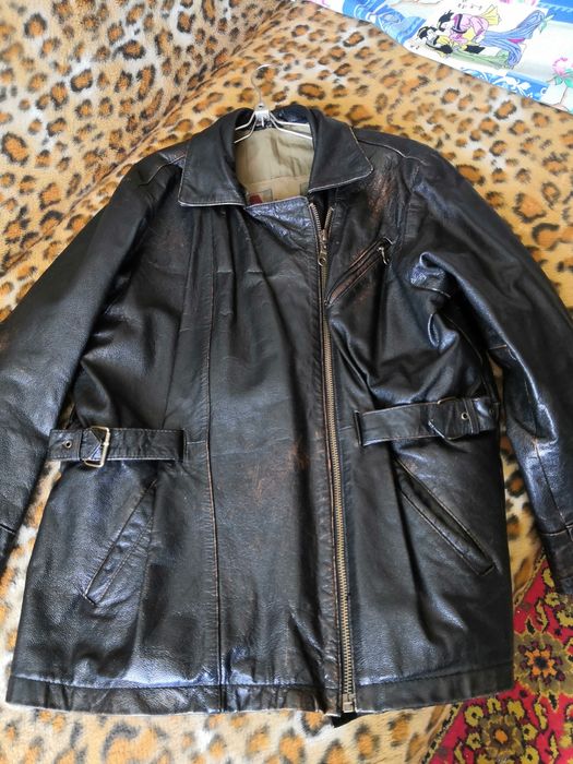 Ретроспектива вневременной кожаной куртки