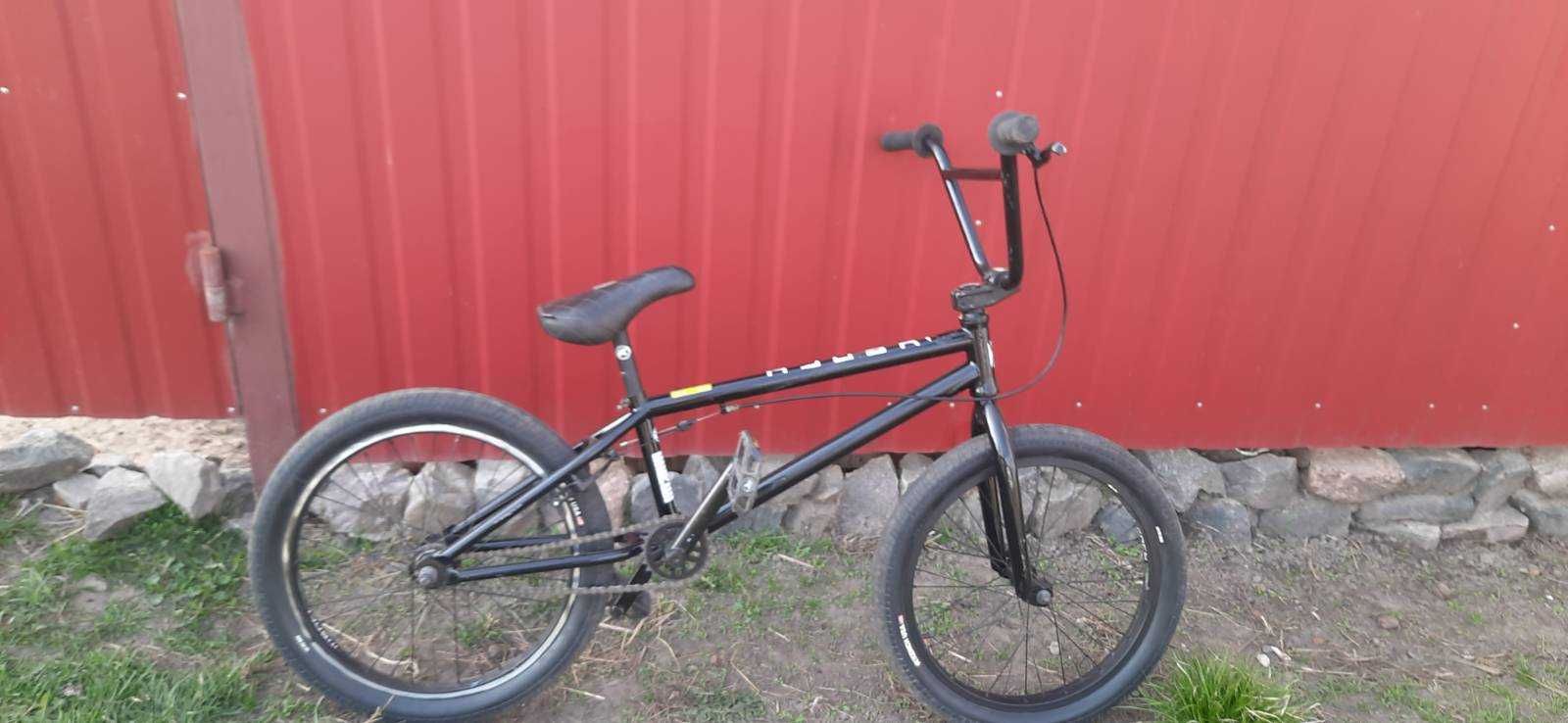 Велосипед BMX трюковий - Kench Hi-Ten чорний