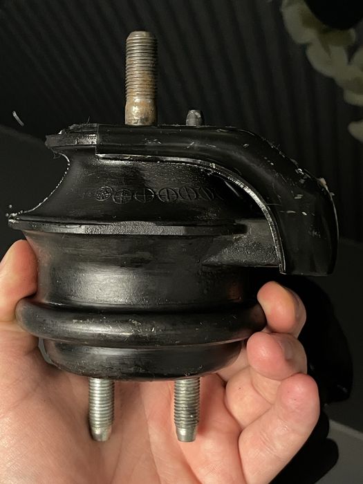 Подушки двигателя Toyota 2jz-ge и 1jz-ge Mark,Supra,Crown,Lexus,Chaser