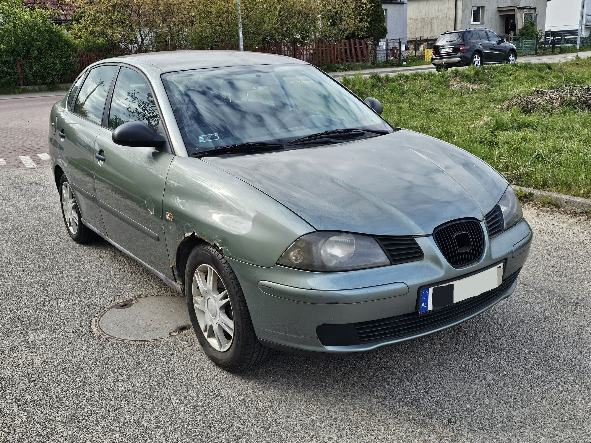 Seat Cordoba 1.6 bez gaz, KLIMAtronic, elektryczne szyby, alufelgi