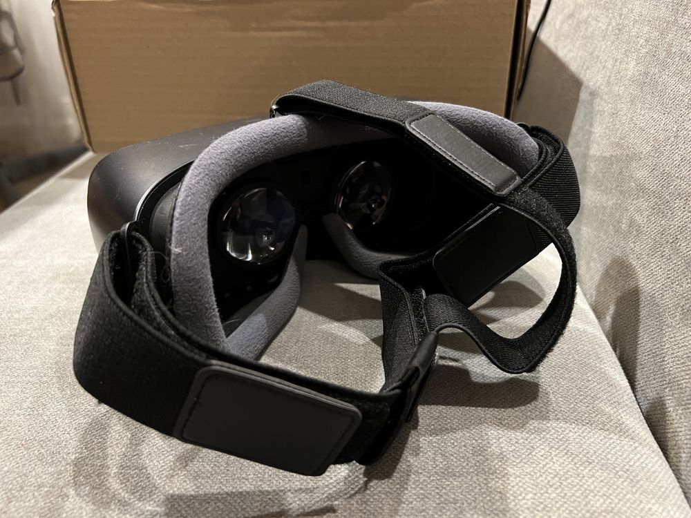 Samsung Gear VR Oculus oraz Samsung Dex