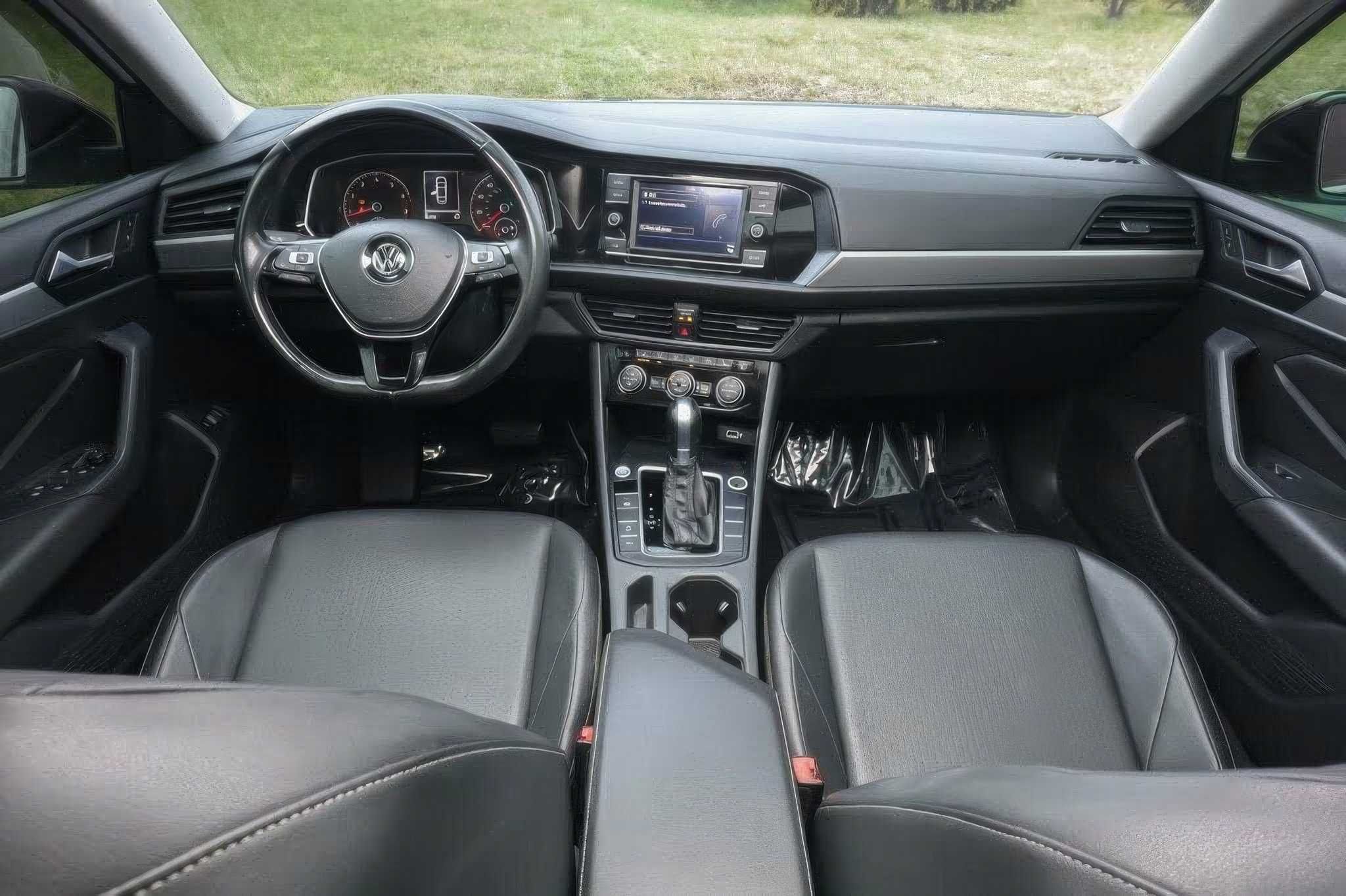 2019 Volkswagen Jetta SE FWD